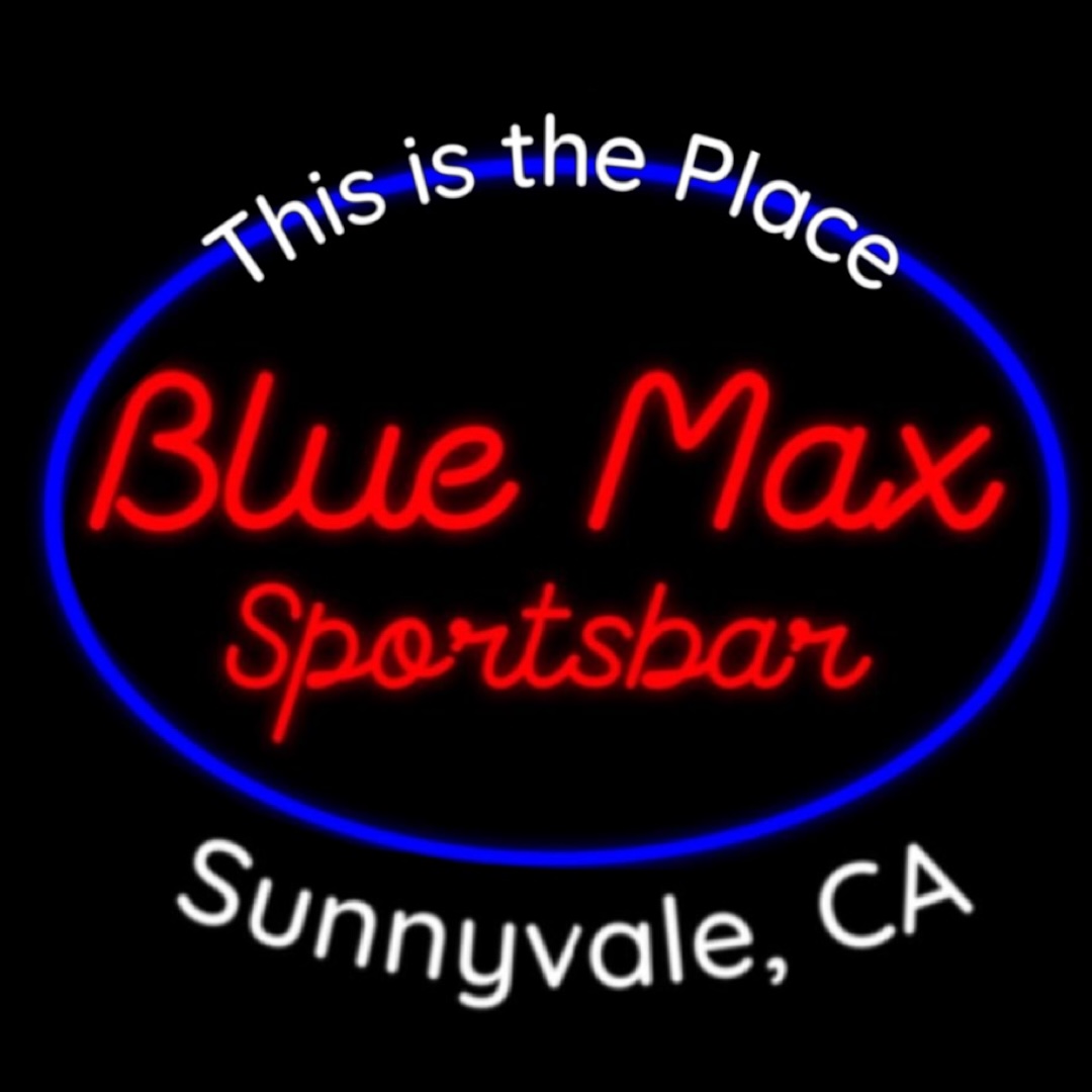 Blue Max Lounge